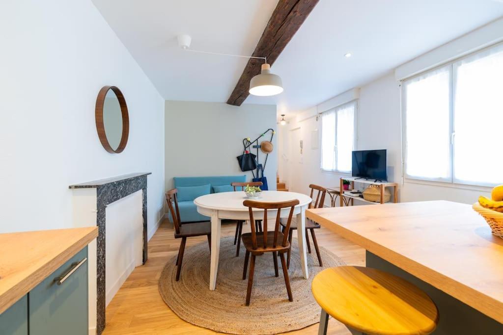 Appartement Meuse & Mono, En Hyper Centre Charleville-Mézières Extérieur photo